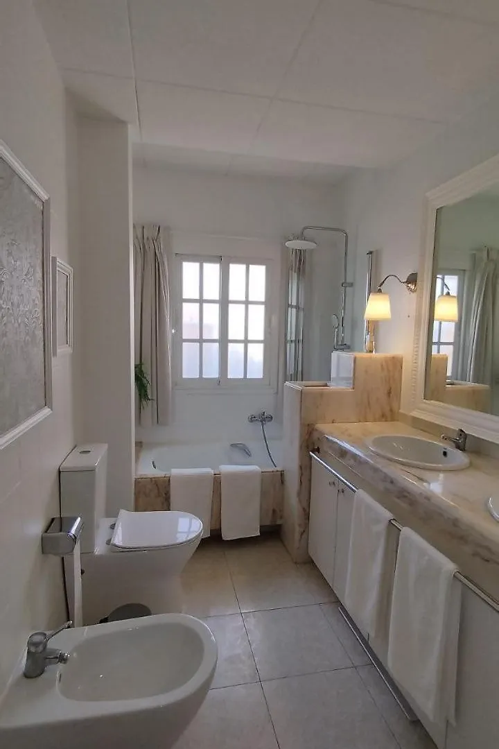 Holiday home Big House On Barcelona S Border Villa L'Hospitalet de Llobregat